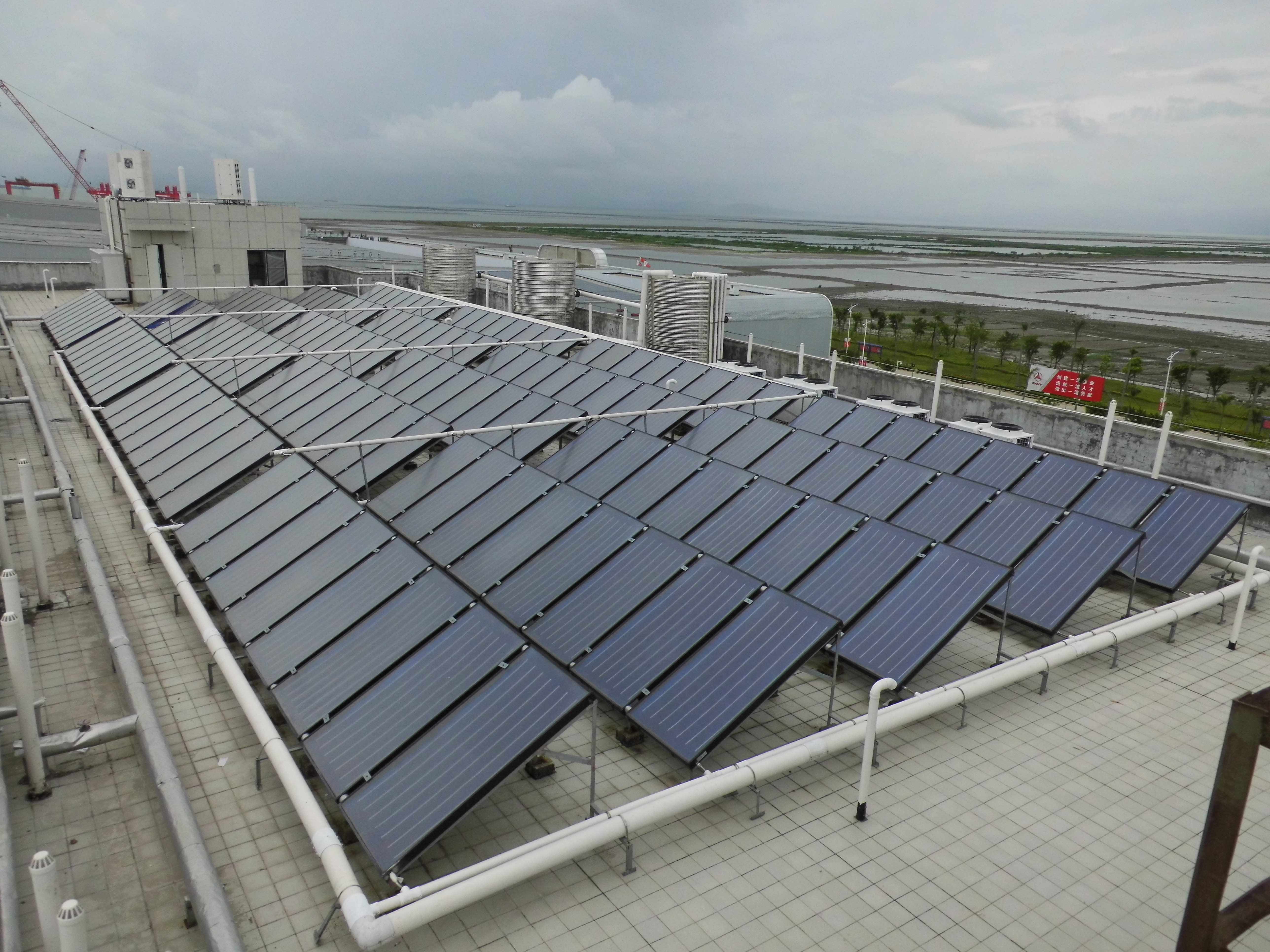 工廠空氣能熱水工程