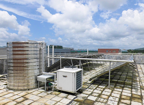 藍冠機電空氣能熱水工程與太陽能熱水工程組合案例