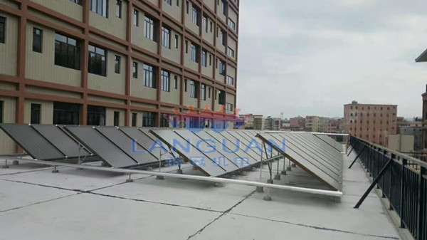 太陽(yáng)能熱水工程 太陽(yáng)能熱水工程